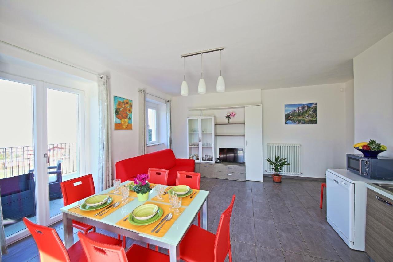 Legnoncino Holiday Home- Lake Como Коліко Екстер'єр фото